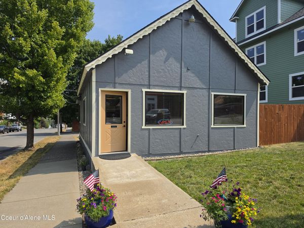 301 S Division St, Kellogg, ID 83837