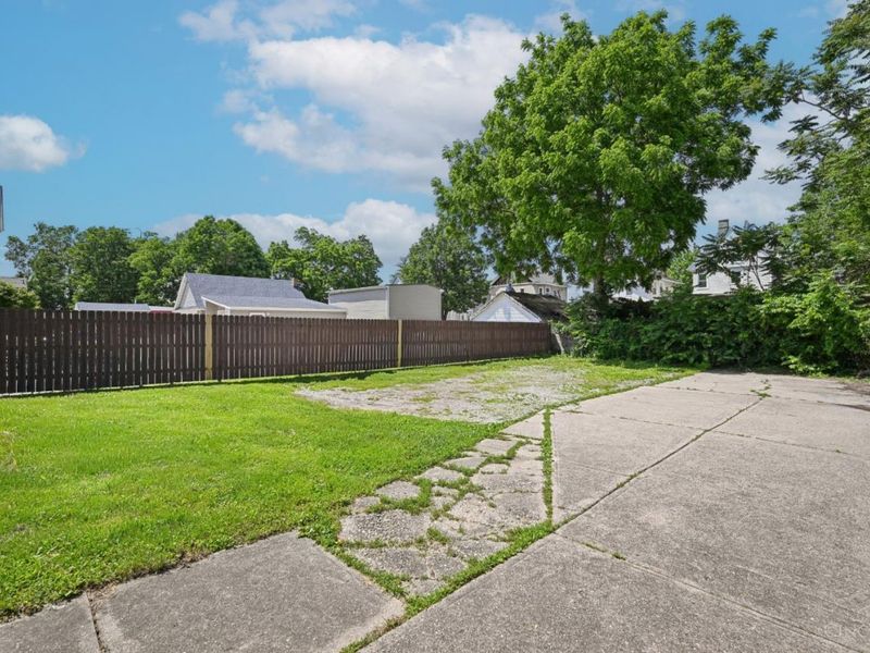 1988 Lexington Avenue, Norwood, OH 45212 Photo 33