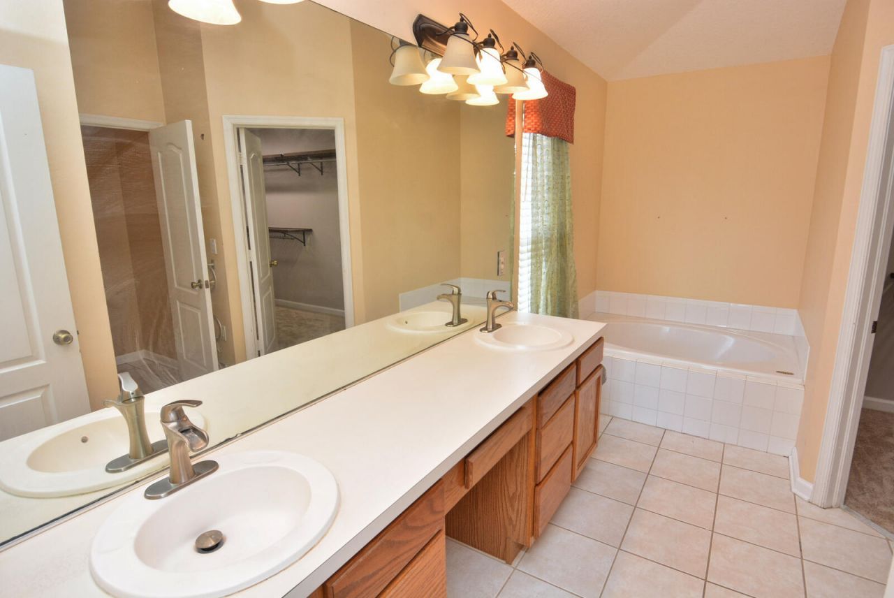900 NW Waterlily Place, Jensen Beach, FL 34957 Photo