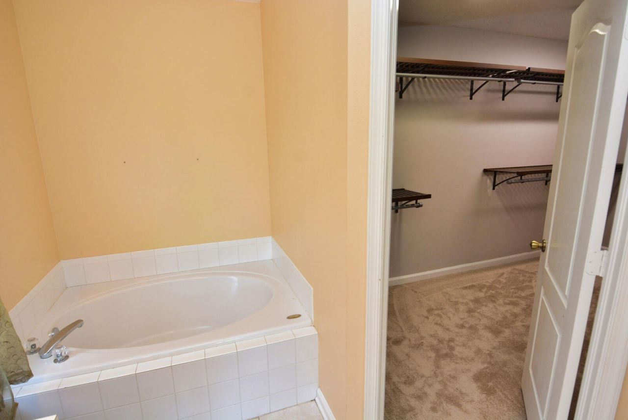 900 NW Waterlily Place, Jensen Beach, FL 34957 Photo