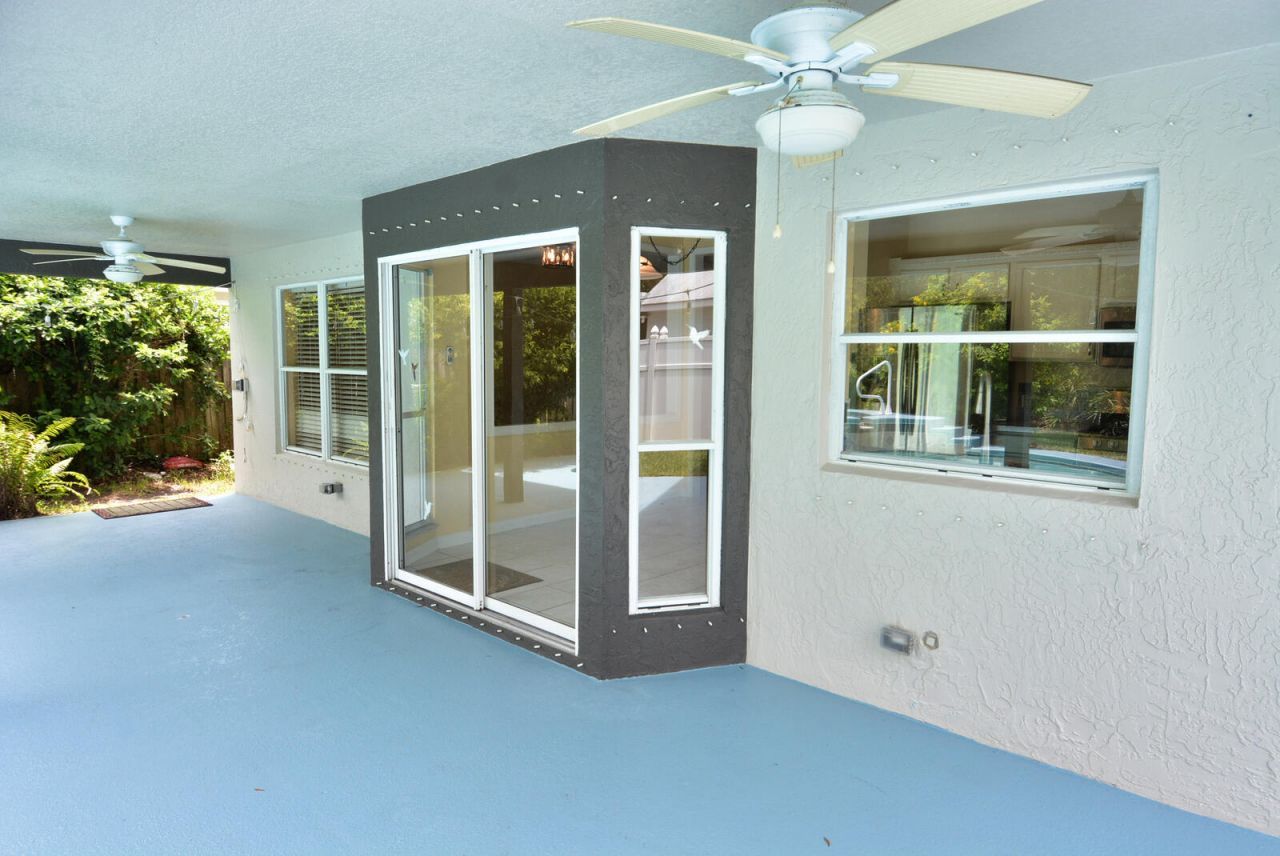 900 NW Waterlily Place, Jensen Beach, FL 34957 Photo