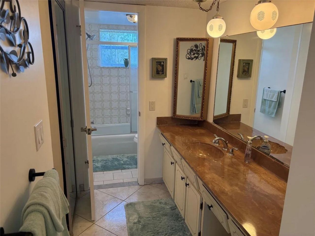 4050 NW 42nd Avenue, Unit 415, Lauderdale Lakes, FL 33319 Photo