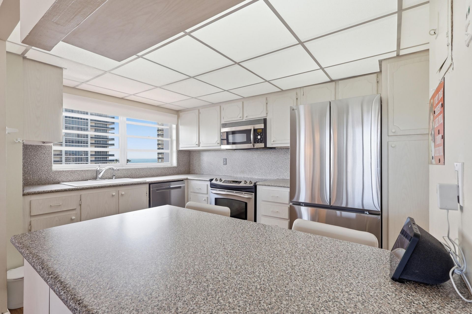 1825 S Ocean Drive, Unit PH 1, Hallandale Beach, FL 33009 Photo