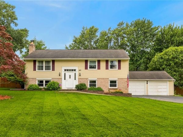 60 Barnfield Road , Pittsford, NY 14534