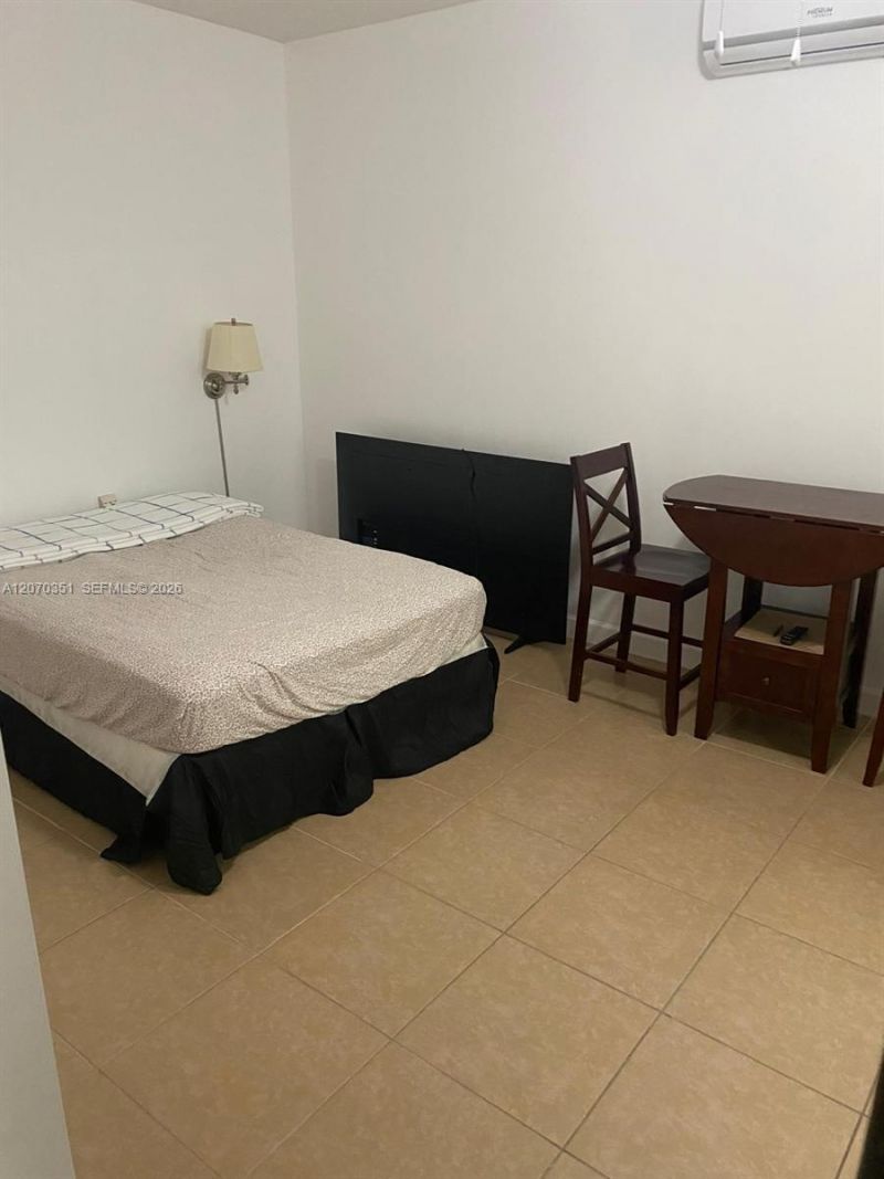 2529 NE 41st Ter , Unit 2, Homestead, FL 33033 Photo