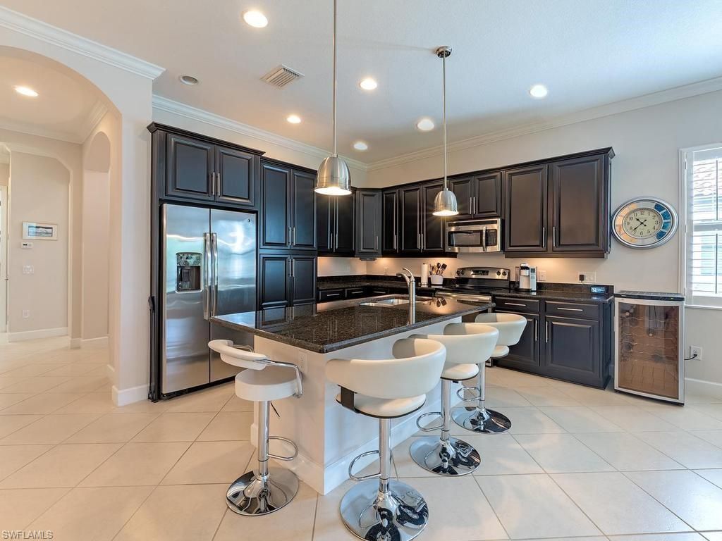 9143 Isla Bella Cir , Bonita Springs, FL 34135 Photo