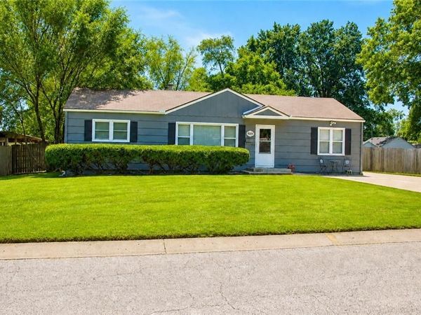 8205 E 86th Terrace, Raytown, MO 64138