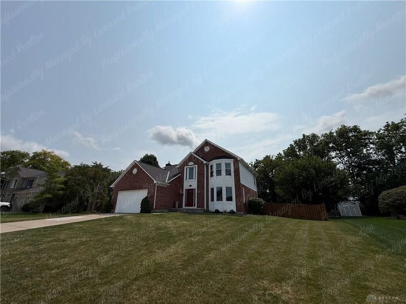 4179 Spruce Wood Drive, Beavercreek, OH 45432 Photo 2