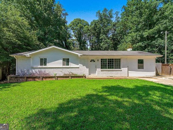 3740 Lavilla Drive, Powder Springs, GA 30127