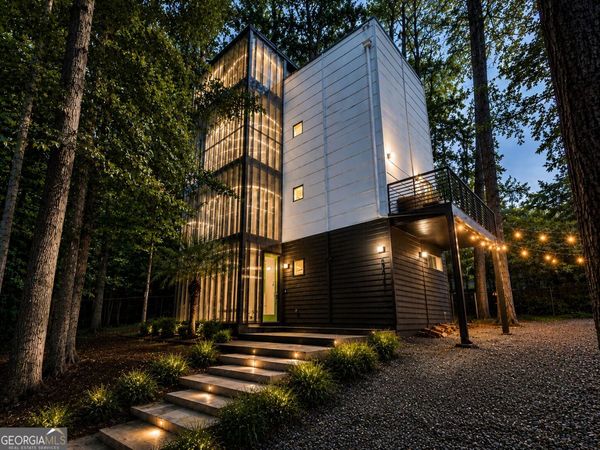 5724 Kayron Drive, Atlanta, GA 30328