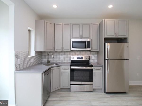 3718 HAVERFORD AVENUE, Unit 2R, PHILADELPHIA, PA 19104
