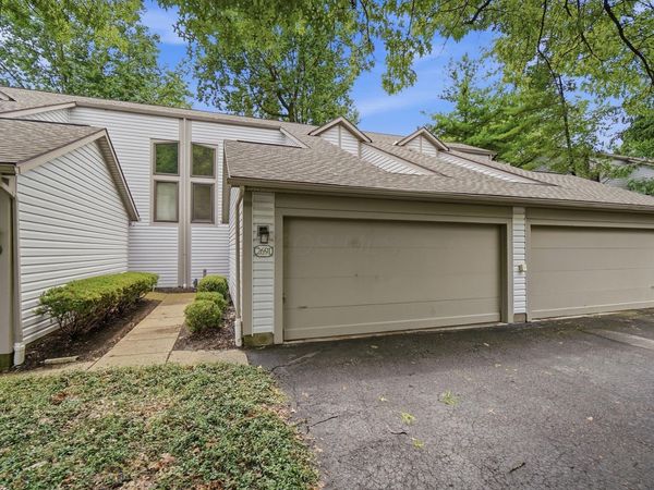 2691 Woodland Trail Drive, Columbus, OH 43231