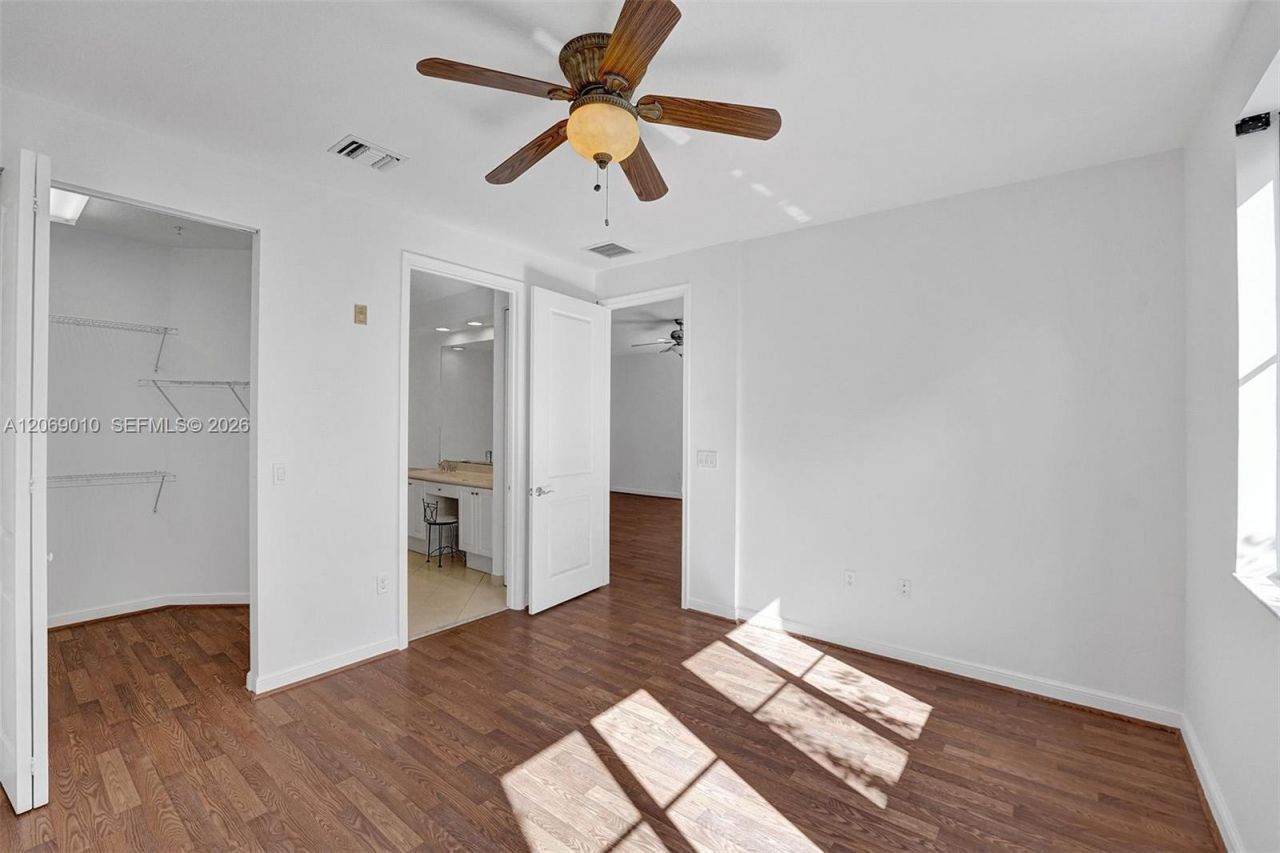 2925 NW 126th Ave, Unit 1-320, Sunrise, FL 33323 Photo