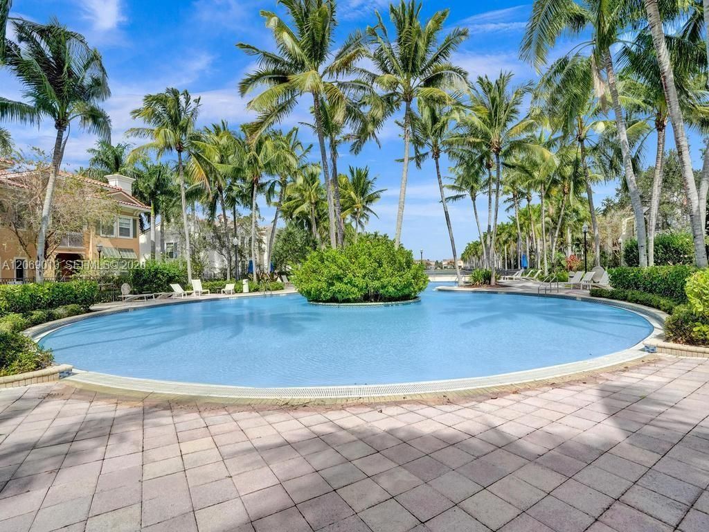 2925 NW 126th Ave, Unit 1-320, Sunrise, FL 33323 Photo