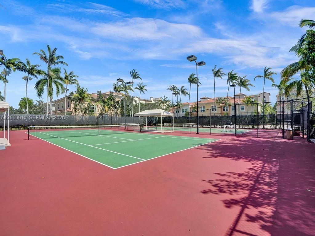 2925 NW 126th Ave, Unit 1-320, Sunrise, FL 33323 Photo