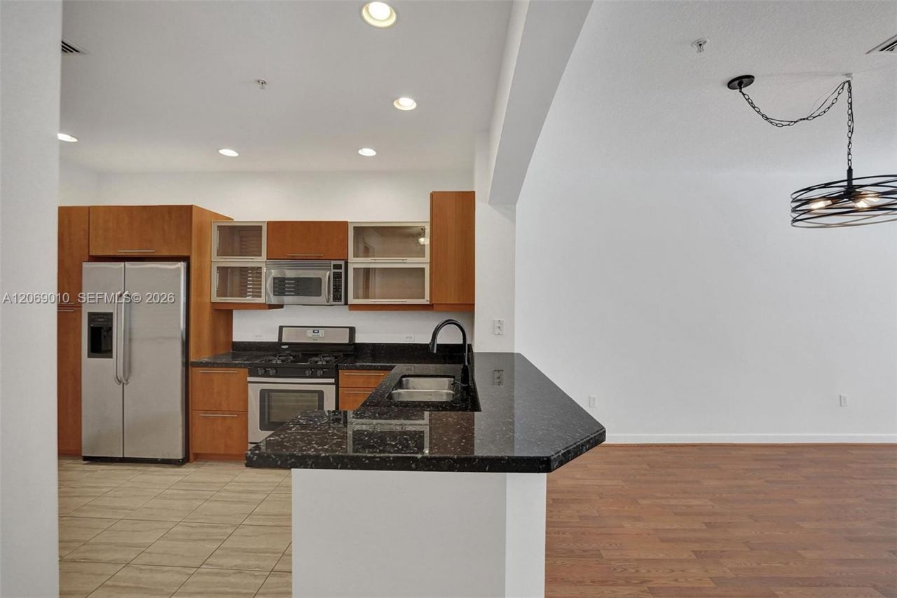 2925 NW 126th Ave, Unit 1-320, Sunrise, FL 33323 Photo
