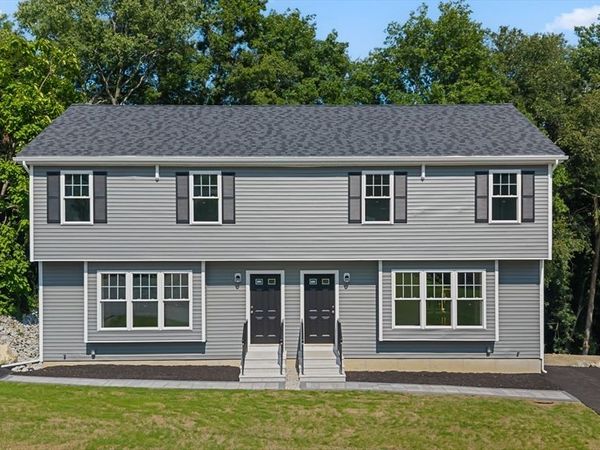 93 Brown St, Unit B, Leicester, MA 01611