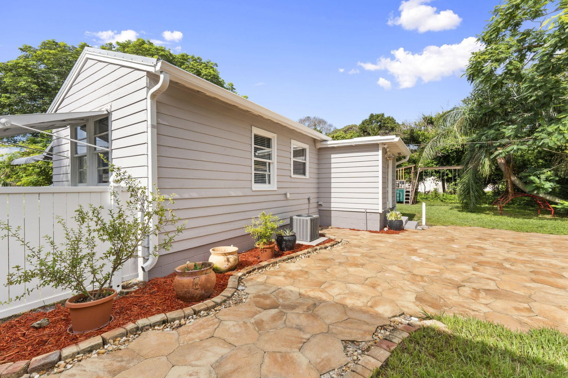 1126 Pine Avenue, Fort Pierce, FL 34982 Photo