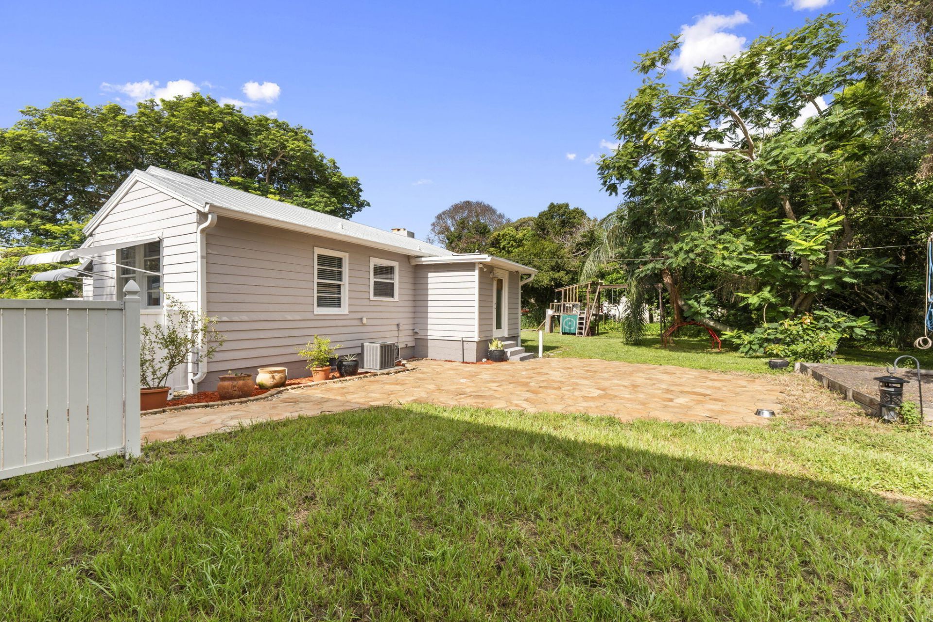 1126 Pine Avenue, Fort Pierce, FL 34982 Photo