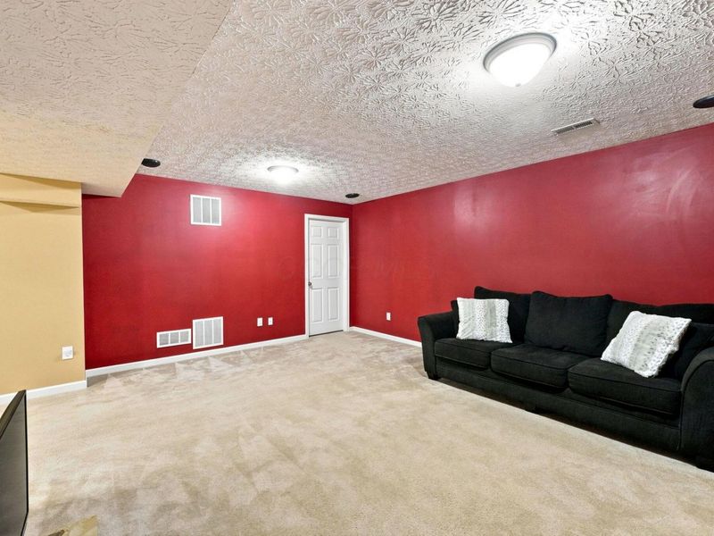 1332 Wagy Square, Pataskala, OH 43062 Photo 25