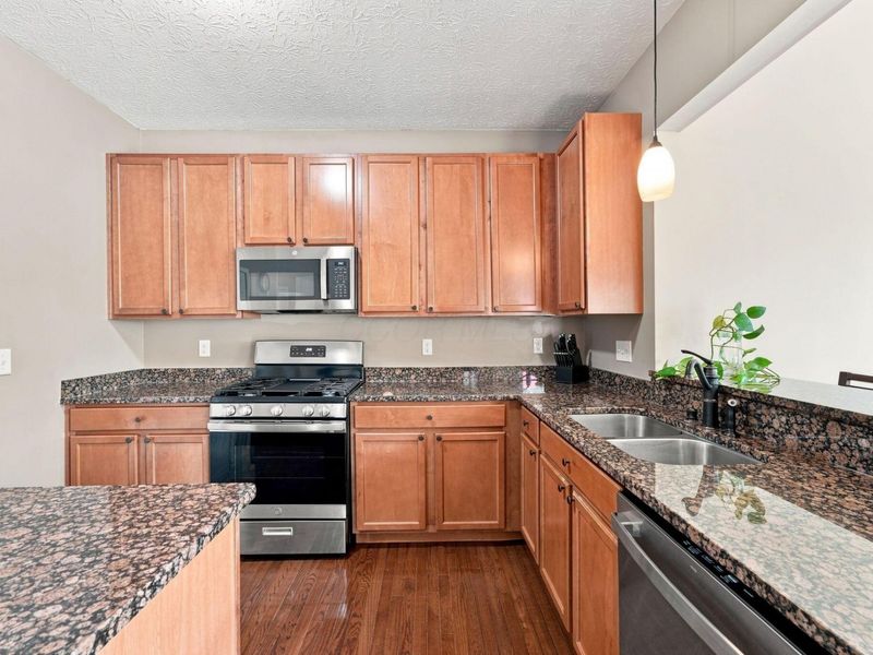 1332 Wagy Square, Pataskala, OH 43062 Photo 9