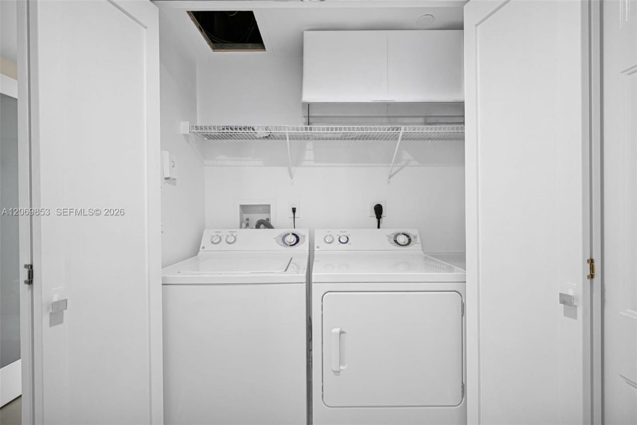 19501 W Country Club Dr , Unit 1004, Aventura, FL 33180 Photo