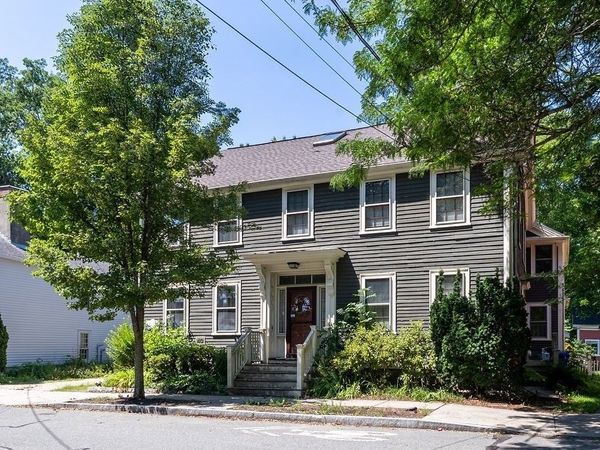 40 N Main St, Unit 3, Ipswich, MA 01938