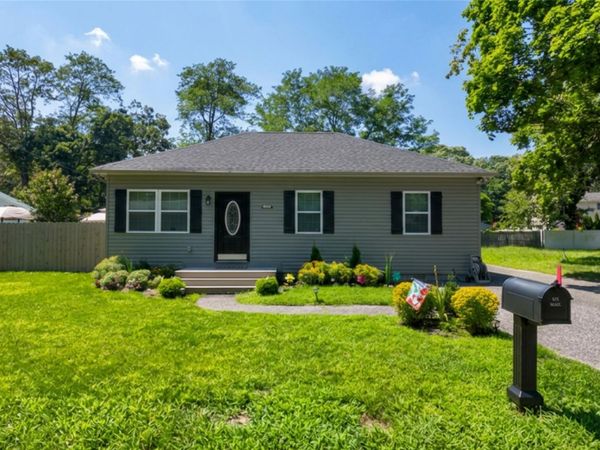 268 Beaver Drive , Mastic Beach, NY 11951