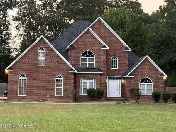 12421 Road 383 , Philadelphia, MS 39350