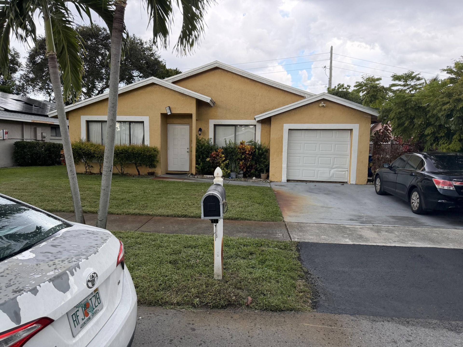 9616 NW 49th Street, Sunrise, FL 33351 Photo