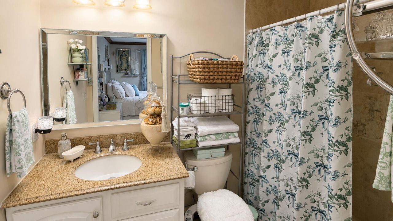 5780 W Fernley Drive W, Unit 101, West Palm Beach, FL 33415 Photo