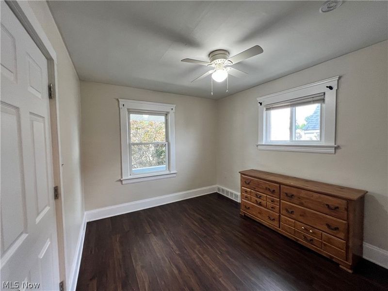 2406 Searsdale Avenue, Cleveland, OH 44109 Photo 12