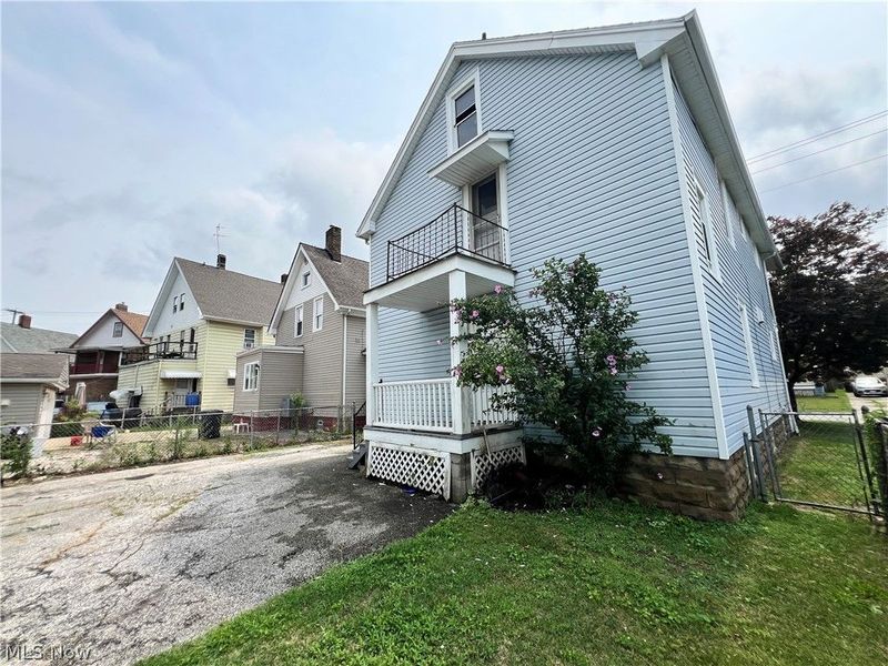 2406 Searsdale Avenue, Cleveland, OH 44109 Photo 23