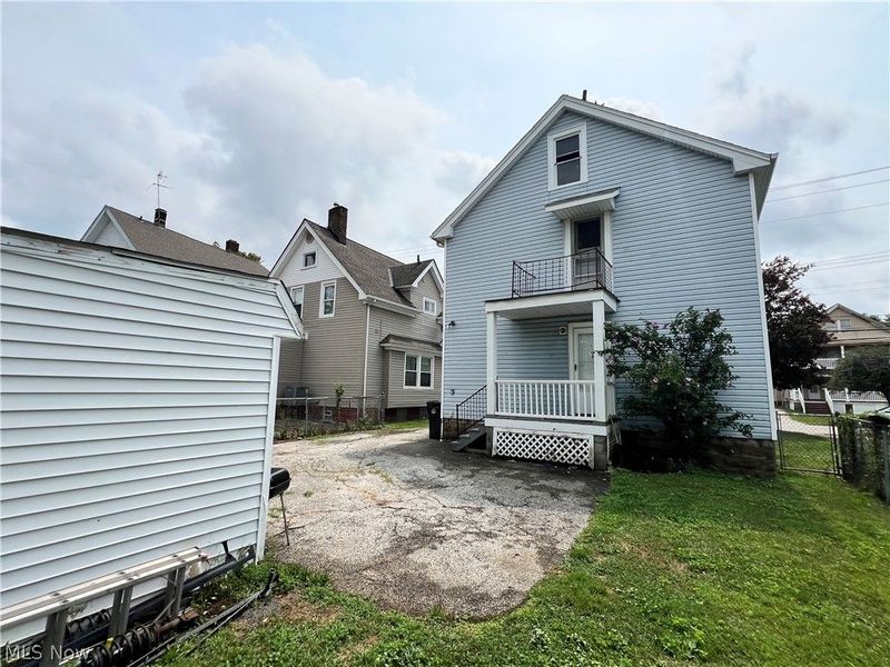 2406 Searsdale Avenue, Cleveland, OH 44109 Photo 24
