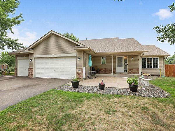 405 12th Avenue NW, Isanti, MN 55040