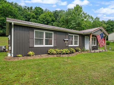 67 Berrimore Drive, Utica, OH 43080