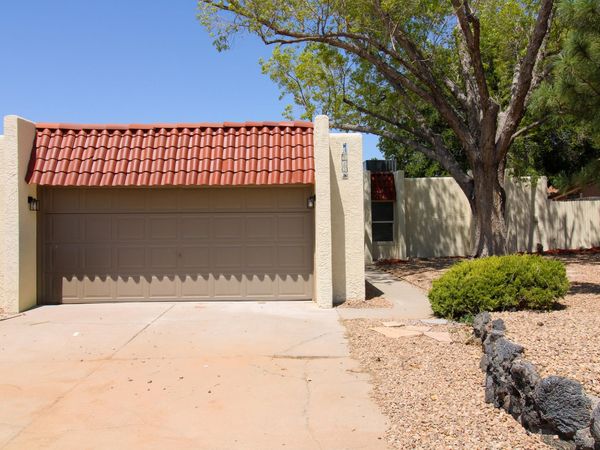 6325 Christy Avenue NE, Albuquerque, NM 87109