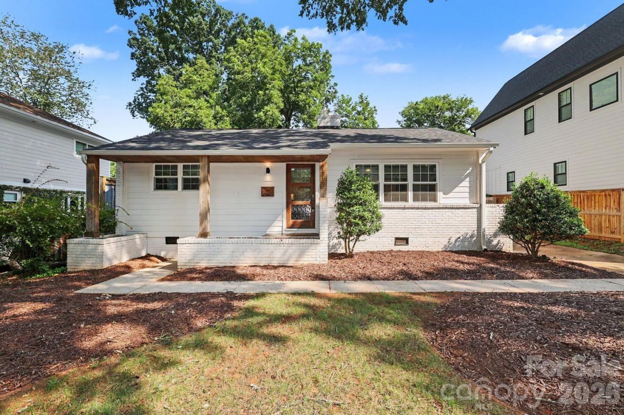 1333 Cortland Road E, Charlotte, NC 28209 Main Photo
