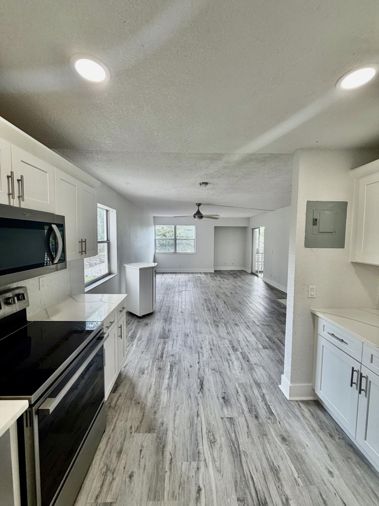 3301 Spanish Moss Terrace, Unit 303, Lauderhill, FL 33319 Photo