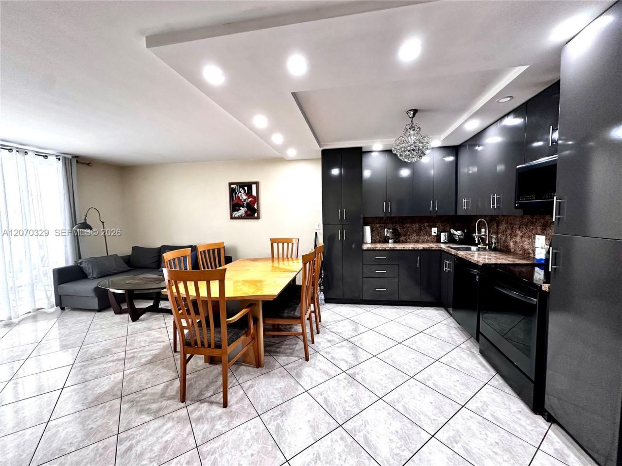 1817 S Ocean Dr , Unit 823, Hallandale Beach, FL 33009 Photo