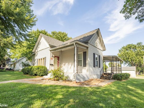 2000 Main Street, Hamburg, IA 51640