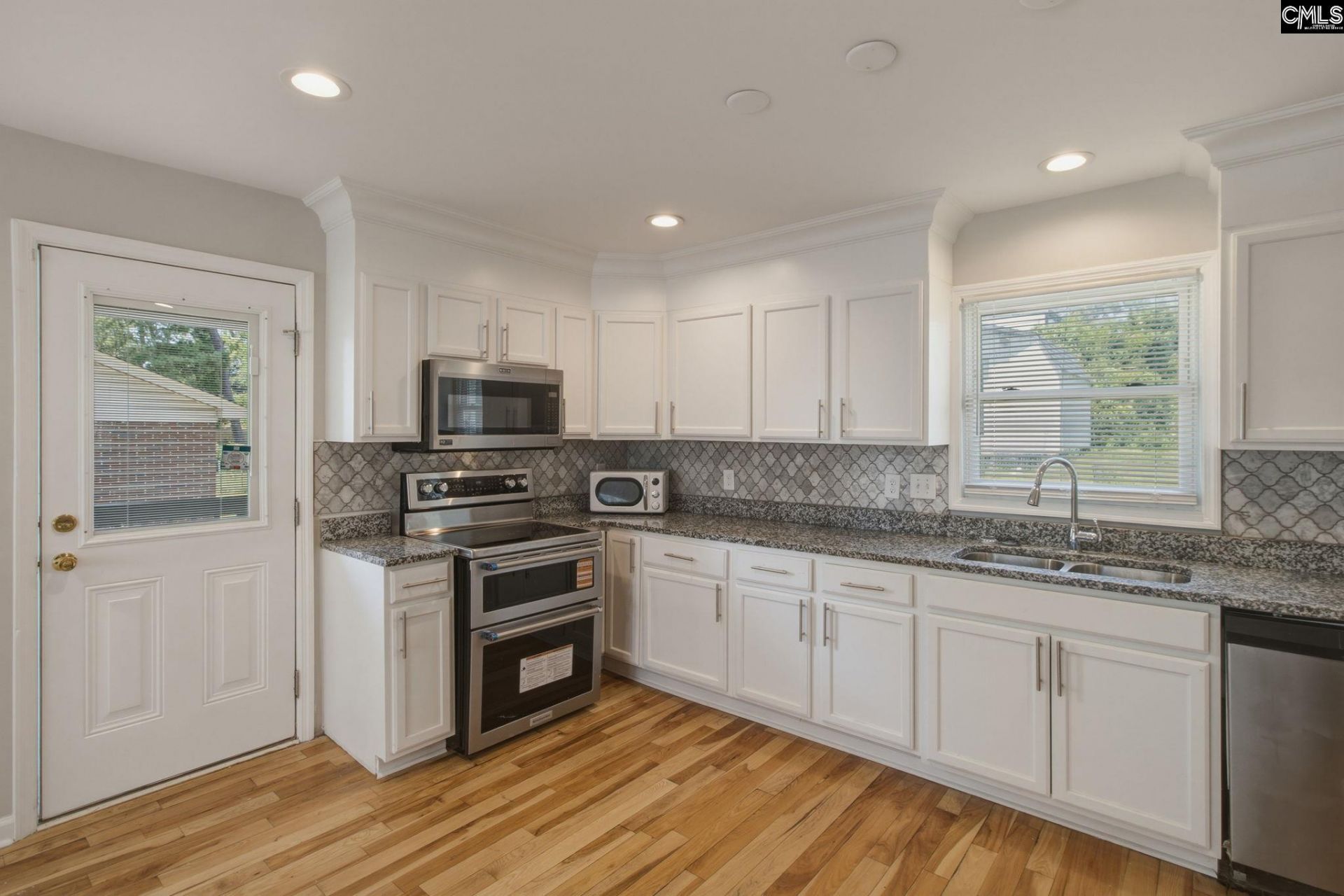 1220 Carter Street Photo 13