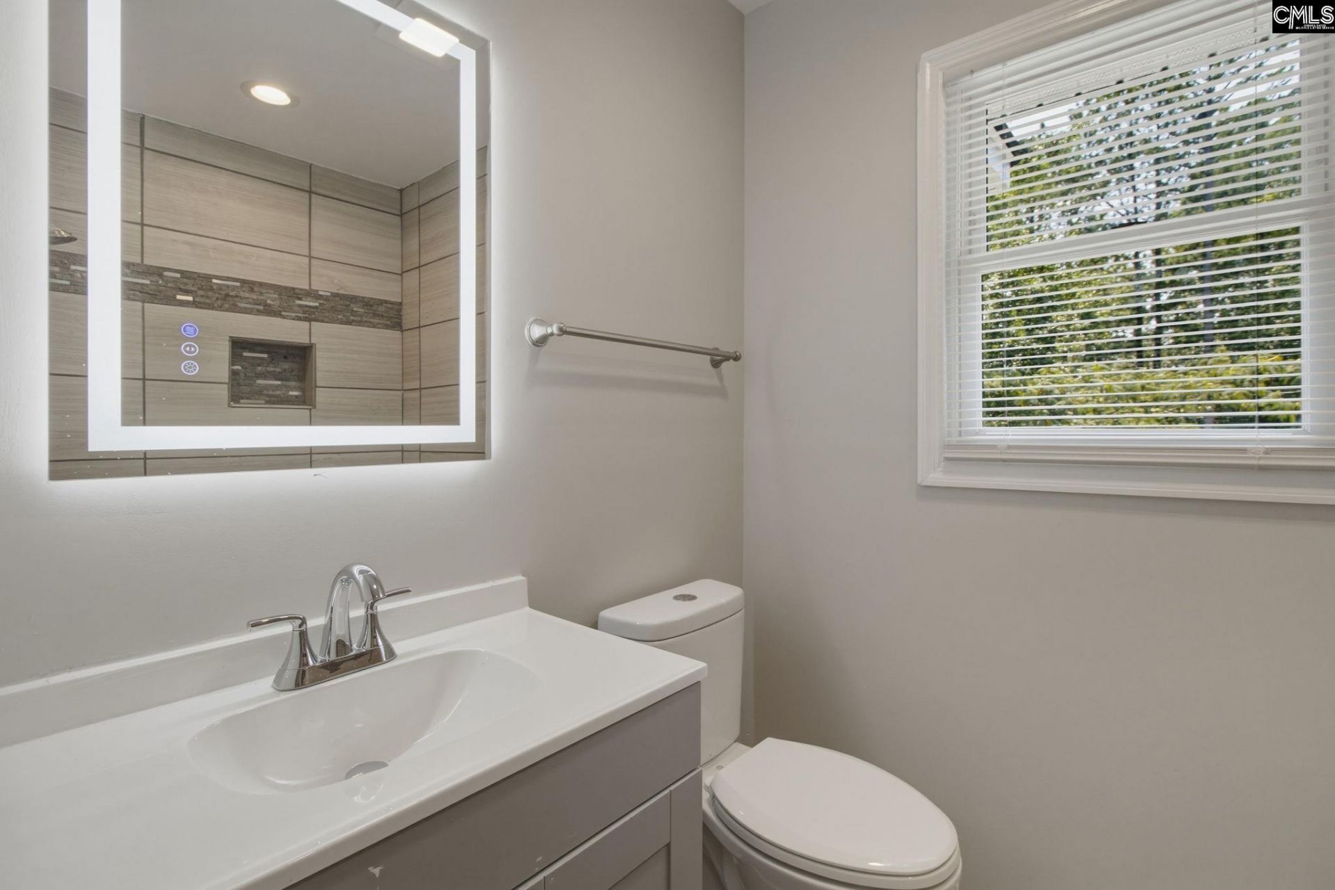 1220 Carter Street Photo 25