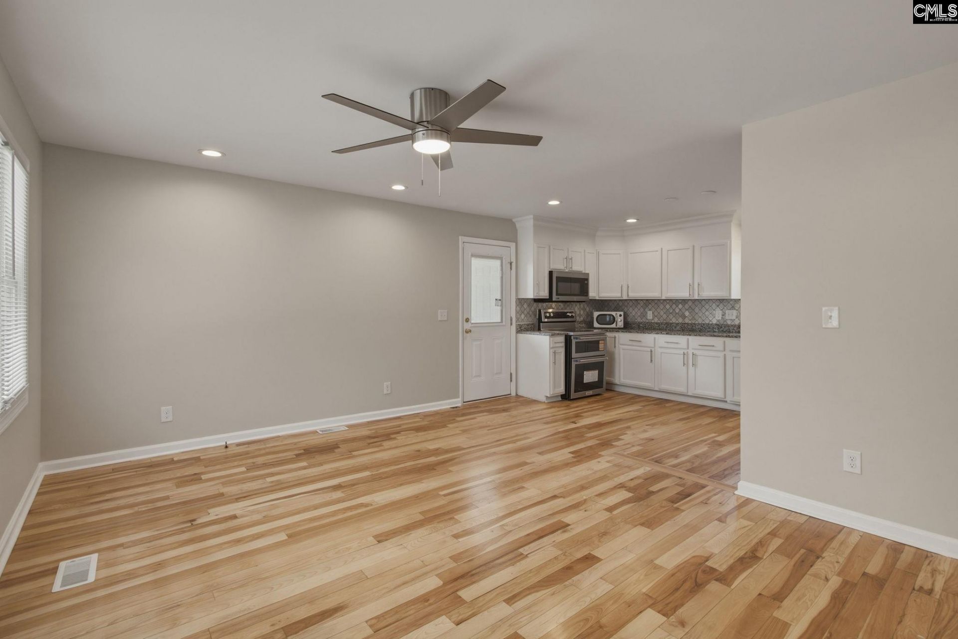 1220 Carter Street Photo 6