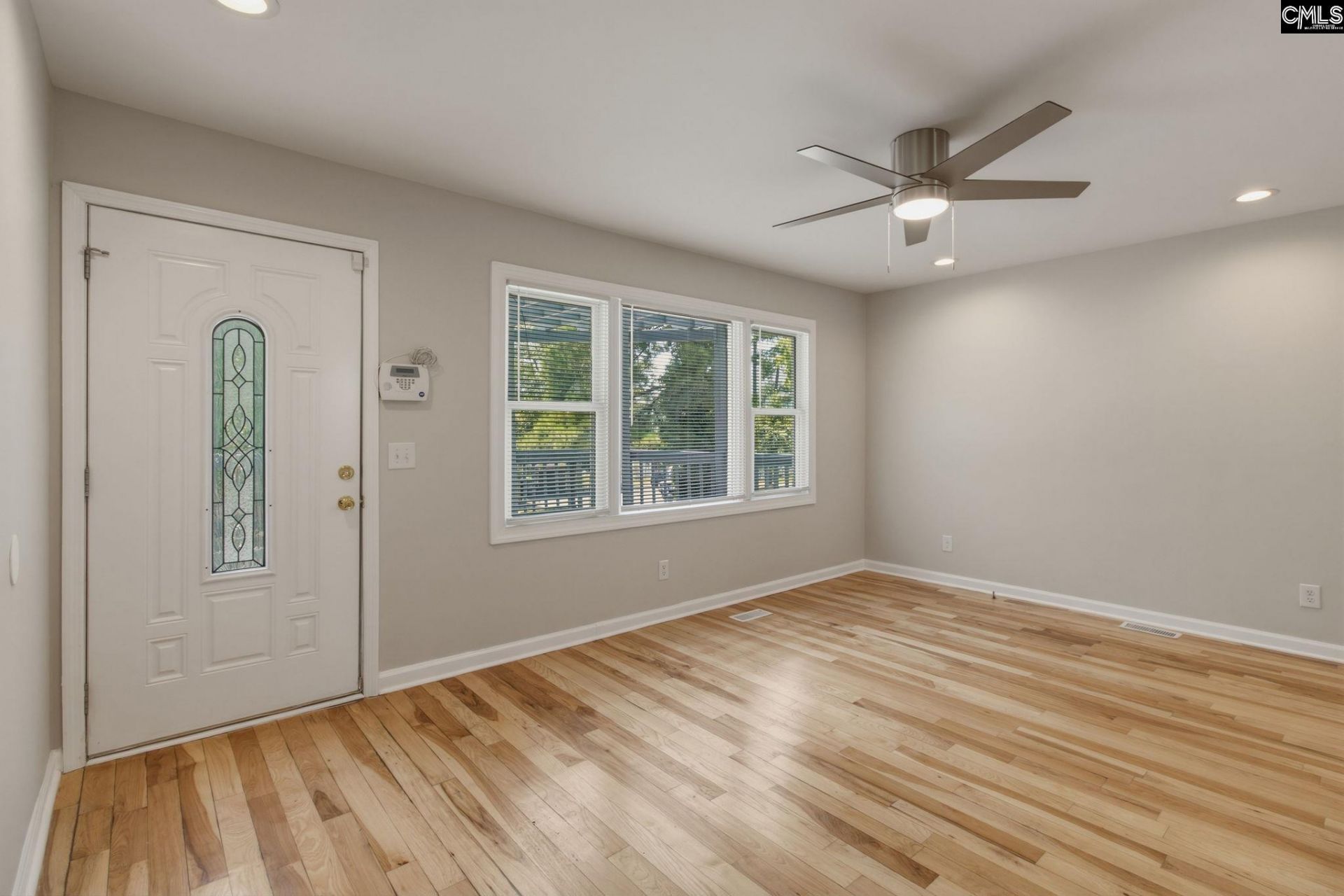 1220 Carter Street Photo 8