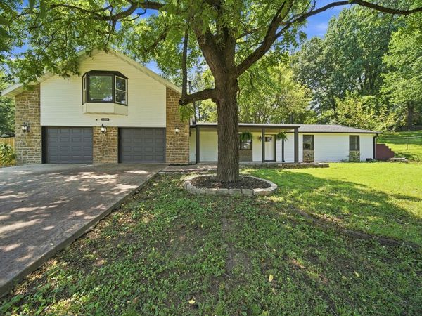 2228 E Huntington Street , Ozark, MO 65721