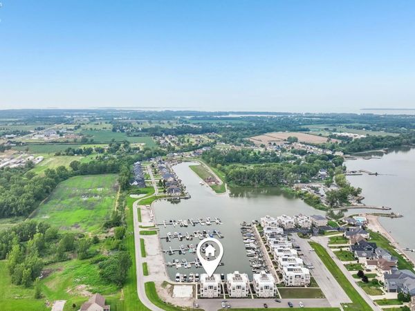 2705 S Harbor Bay Drive, Unit 1331, Marblehead, OH 43440