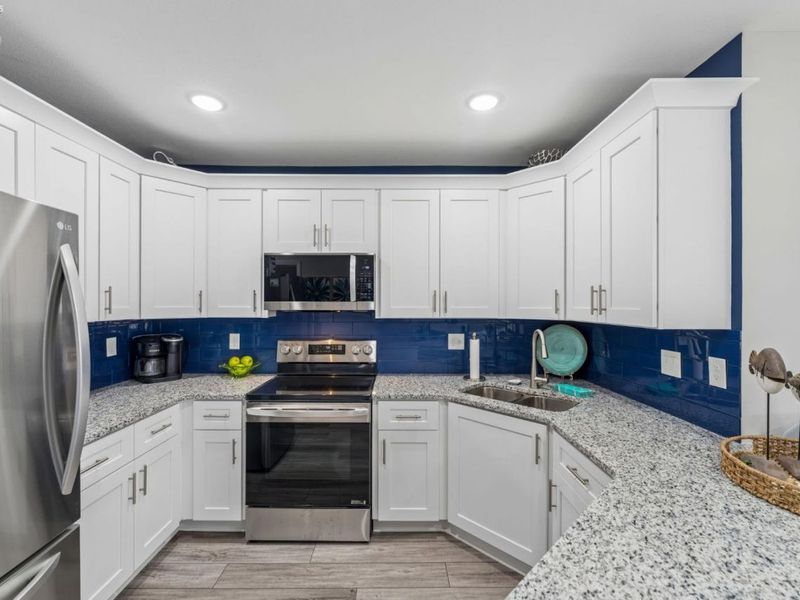 2705 S Harbor Bay Drive, Unit 1331, Marblehead, OH 43440 Photo 9