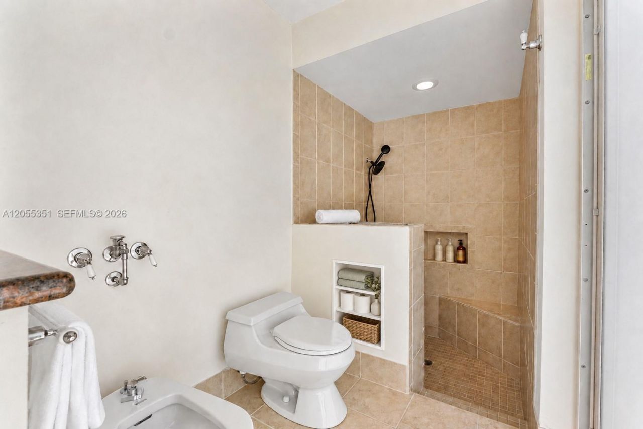 7920 SW 172nd Ter, Palmetto Bay, FL 33157 Photo