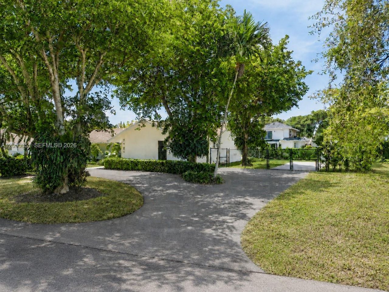 7920 SW 172nd Ter, Palmetto Bay, FL 33157 Photo
